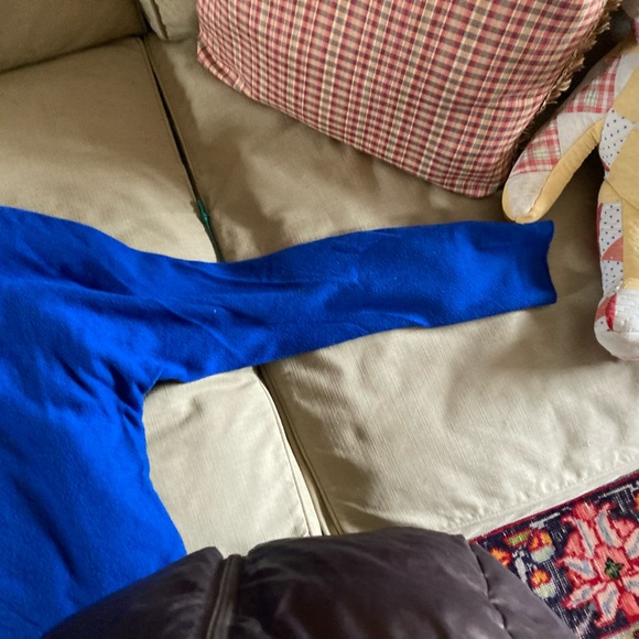 Vince sweater, cobalt blue, super soft - Picture 3 of 4